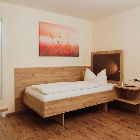 Gaestehaus Hoetzl 3* Galgweis