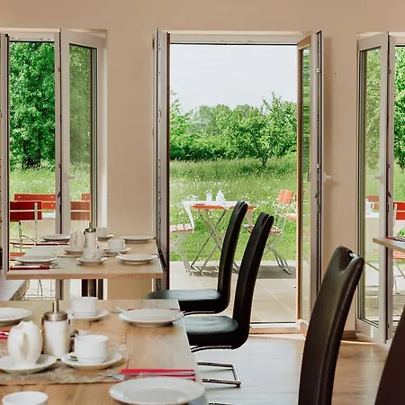 Gaestehaus Hoetzl 3*